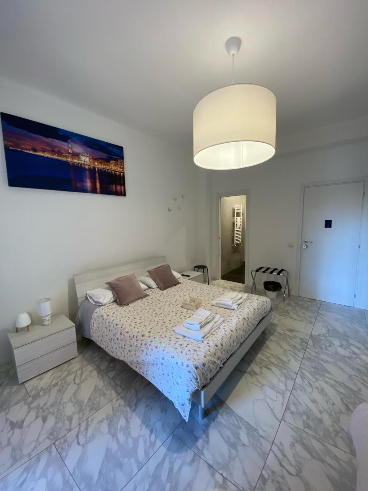 Ennio Rooms Bari Exterior photo